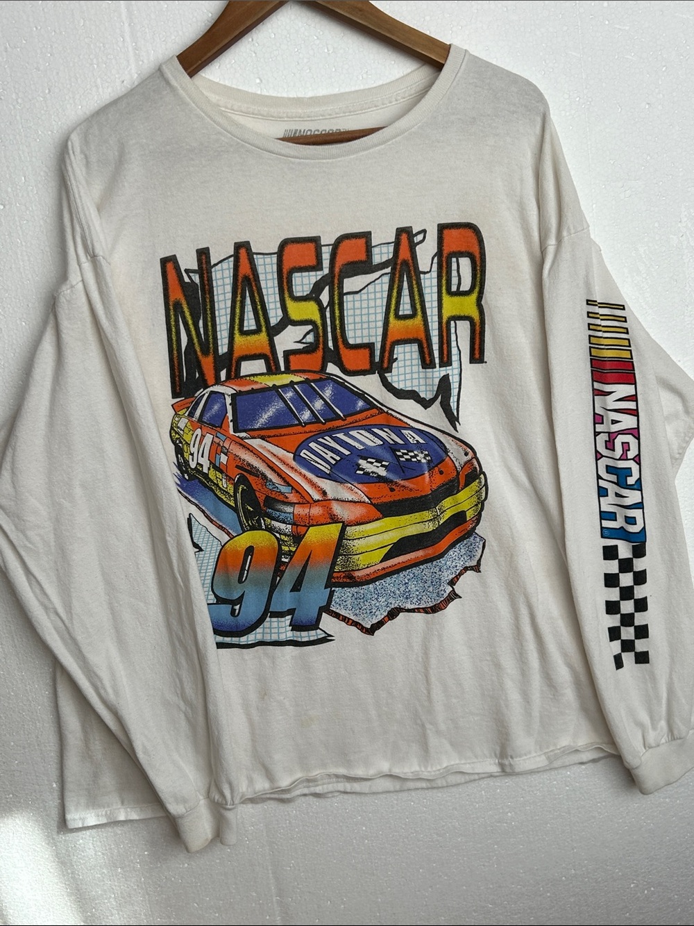 NASCAR Vintage Style Daytona 500 Long Sleeve Graphic Man’s Tee - White. Size 2XL